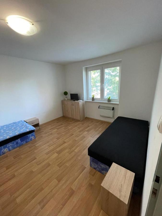 Apartmany - Skolni Chomutov Exterior photo