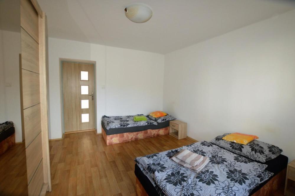 Apartmany - Skolni Chomutov Exterior photo